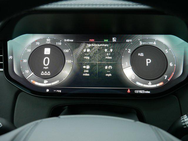 Photo of 2023 Gray Land Rover Range Rover
