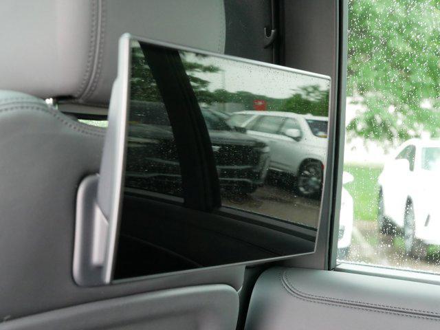 Photo of 2023 Gray Land Rover Range Rover
