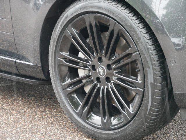 Photo of 2023 Gray Land Rover Range Rover