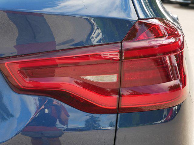 Photo of 2019 Phytonic Blue Metallic BMW X3