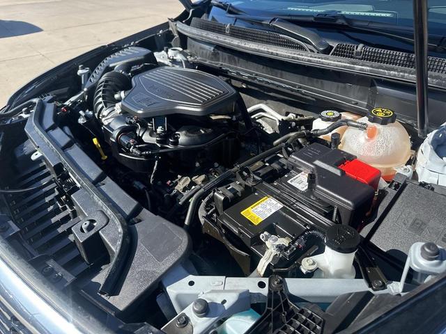 Photo of 2022 Satin Steel Metallic Cadillac XT5