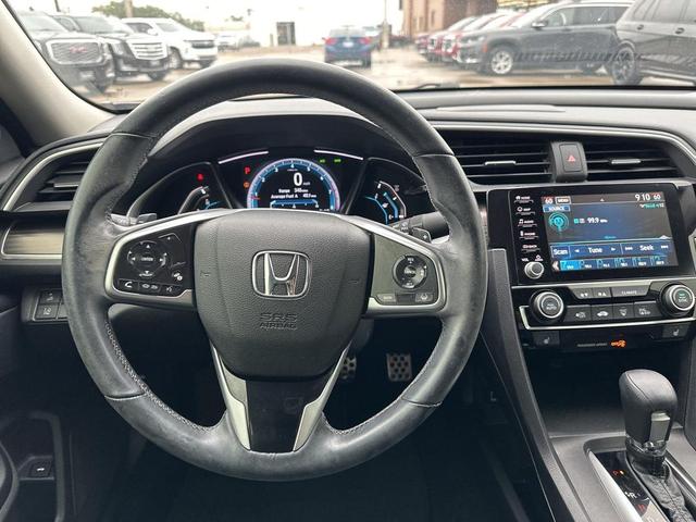 Photo of 2019 Platinum White Pearl Honda Civic