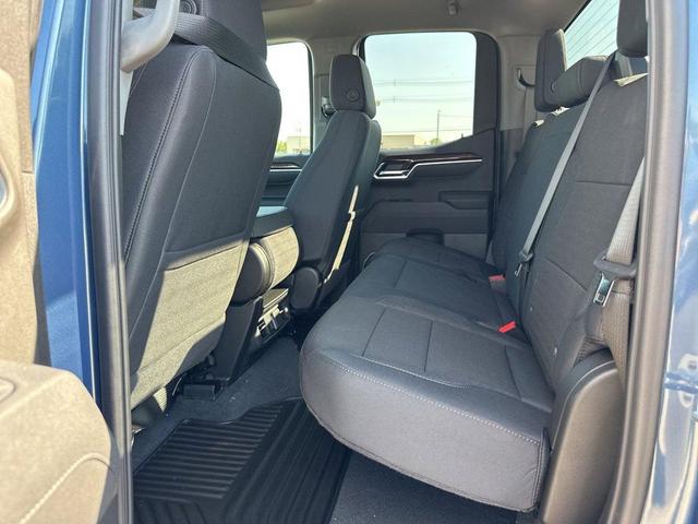 Photo of 2025 Downpour Metallic GMC Sierra 1500