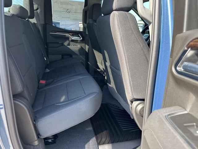 Photo of 2025 Downpour Metallic GMC Sierra 1500