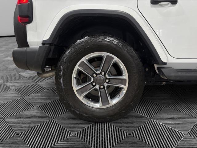Photo of 2021 Bright White Clearcoat Jeep Wrangler Unlimited