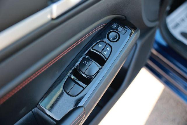Photo of 2023 Deep Blue Pearl Nissan Altima