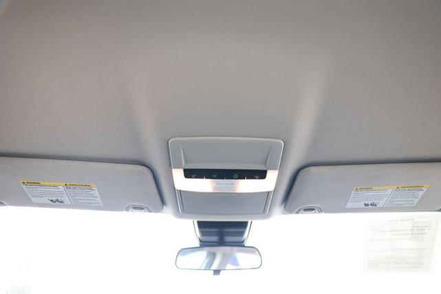 Photo of 2023 Deep Blue Pearl Nissan Altima