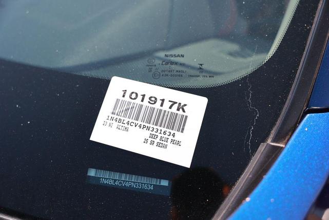 Photo of 2023 Deep Blue Pearl Nissan Altima
