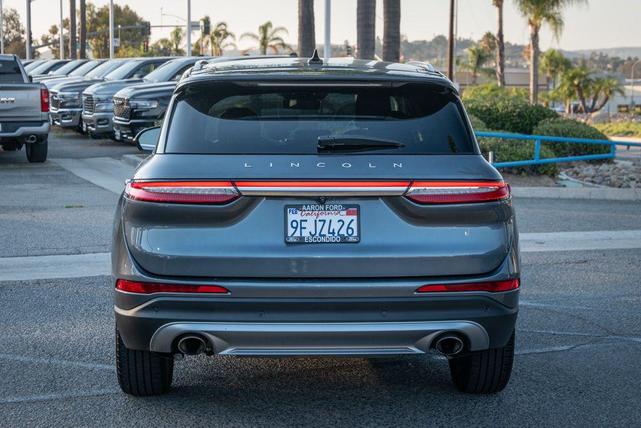 Photo of 2022 Asher Gray Metallic Clearcoat Lincoln Corsair