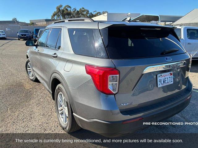 Photo of 2024 Carbonized Gray Metallic Ford Explorer