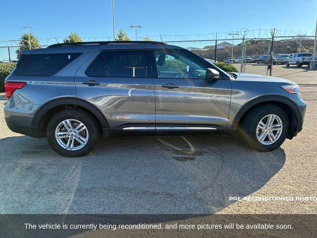Photo of 2024 Carbonized Gray Metallic Ford Explorer