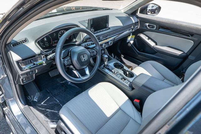 Photo of 2023 Gray Honda Civic