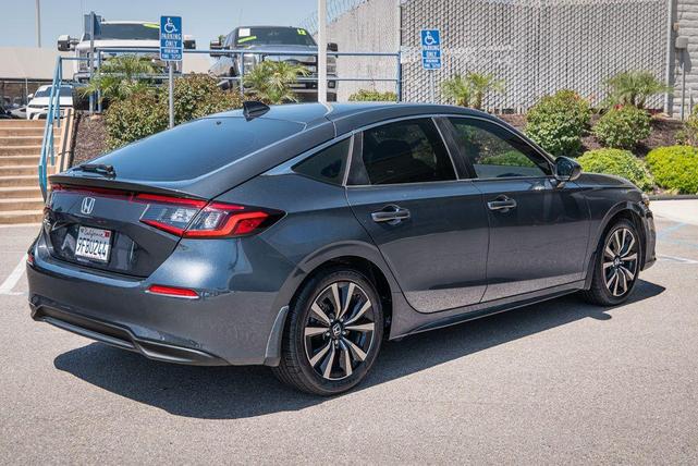Photo of 2023 Gray Honda Civic