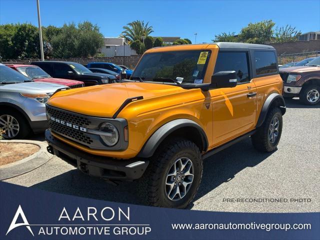 Photo of 2022 Orange Metallic Ford Bronco