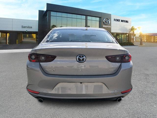 Photo of 2025 Platinum Quartz Metallic Mazda Mazda3