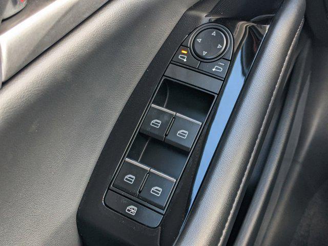 Photo of 2025 Platinum Quartz Metallic Mazda Mazda3