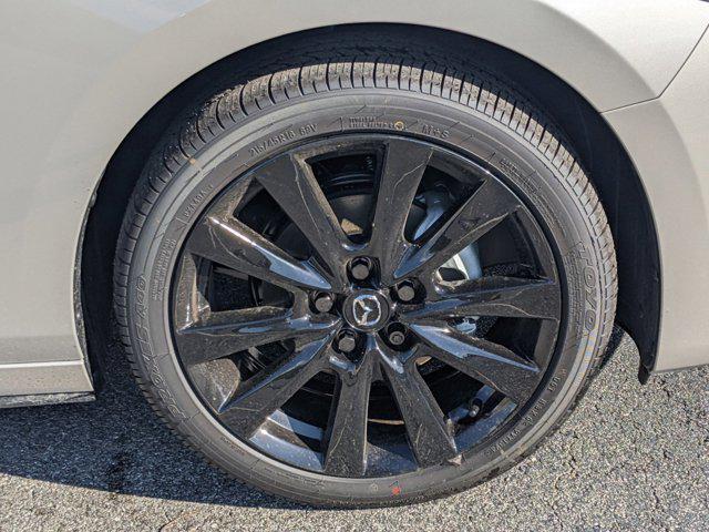 Photo of 2025 Platinum Quartz Metallic Mazda Mazda3
