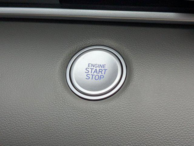Photo of 2025 Ecotronic Gray Hyundai ELANTRA