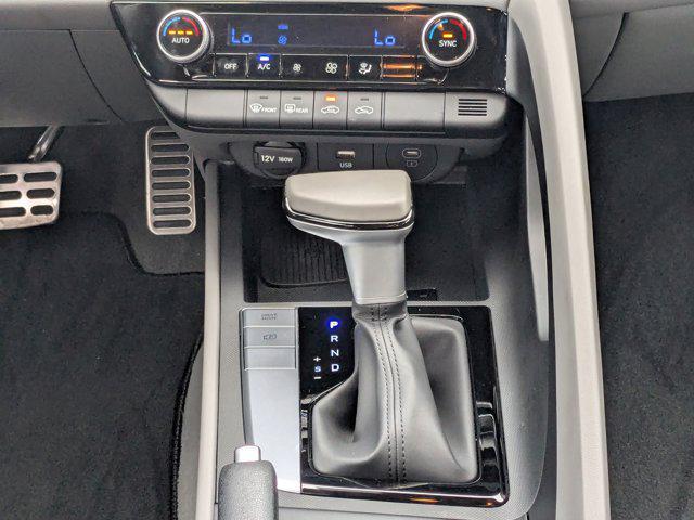 Photo of 2025 Ecotronic Gray Hyundai ELANTRA