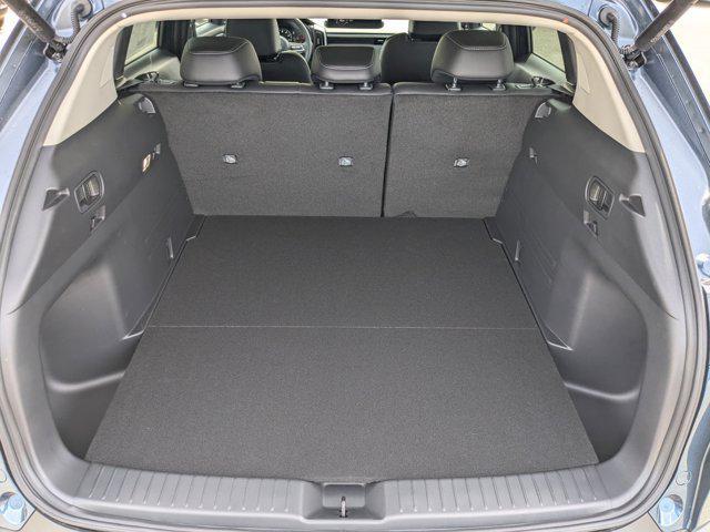 Photo of 2025 Platinum Quartz Metallic Mazda Mazda3