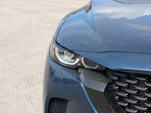 Photo of 2025 Platinum Quartz Metallic Mazda Mazda3