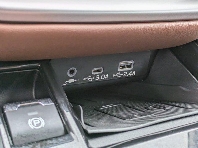 Photo of 2025 Crystal White Pearl Subaru Outback