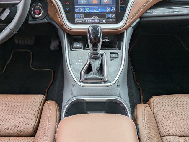 Photo of 2025 Crystal White Pearl Subaru Outback