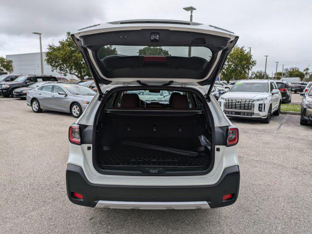 Photo of 2025 Crystal White Pearl Subaru Outback