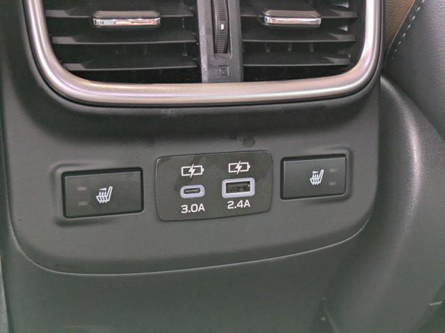 Photo of 2025 Crystal White Pearl Subaru Outback