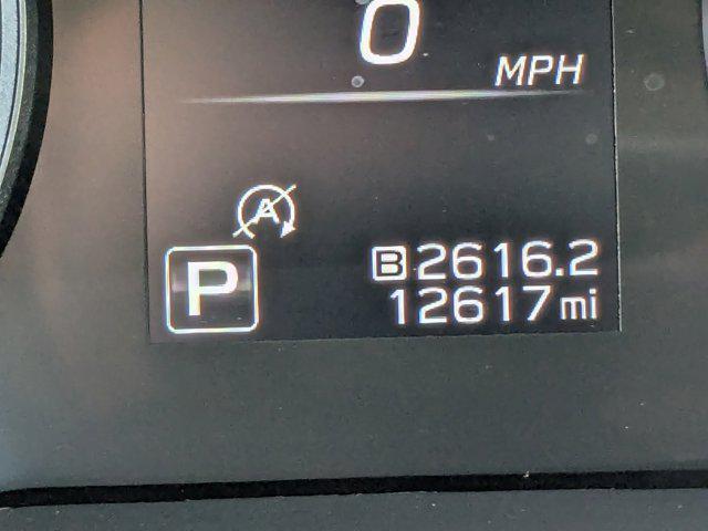 Photo of 2024 Crystal White Pearl Subaru Outback