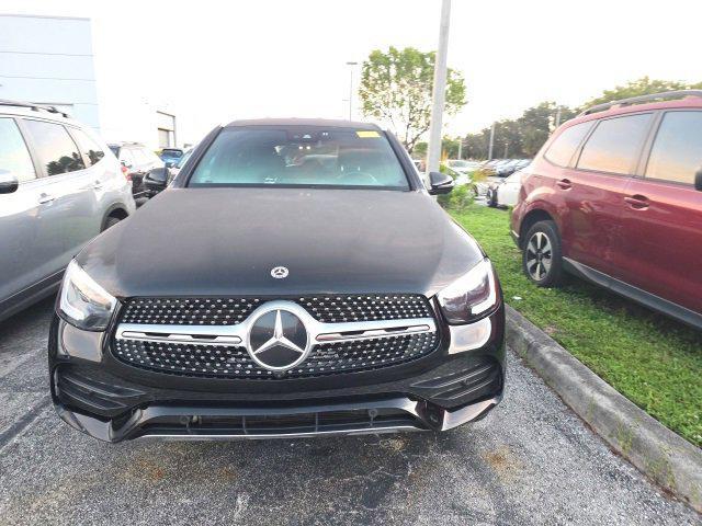 Photo of 2020 Black Mercedes-Benz GLC 300