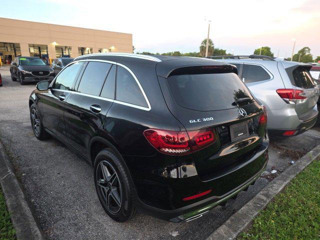 Photo of 2020 Black Mercedes-Benz GLC 300