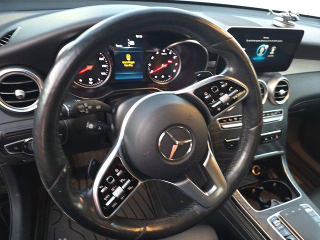 Photo of 2020 Black Mercedes-Benz GLC 300