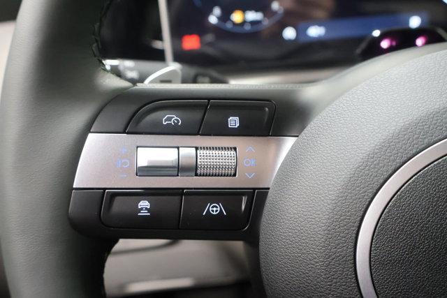 Photo of 2025 Shimmering Silver Hyundai TUCSON