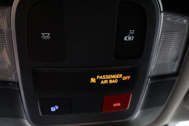 Photo of 2025 Silver Hyundai SONATA Hybrid