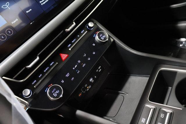 Photo of 2025 Silver Hyundai SONATA Hybrid