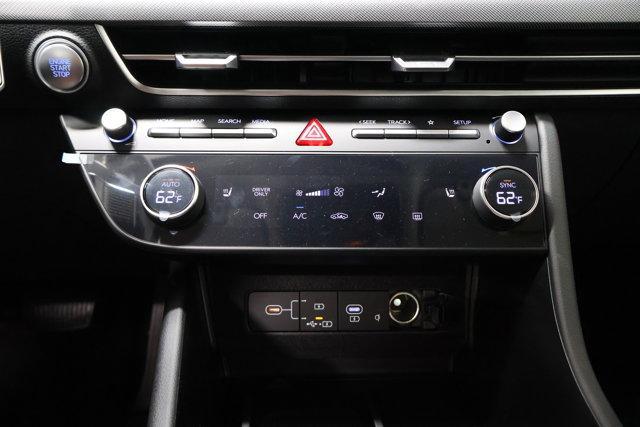 Photo of 2025 Silver Hyundai SONATA Hybrid