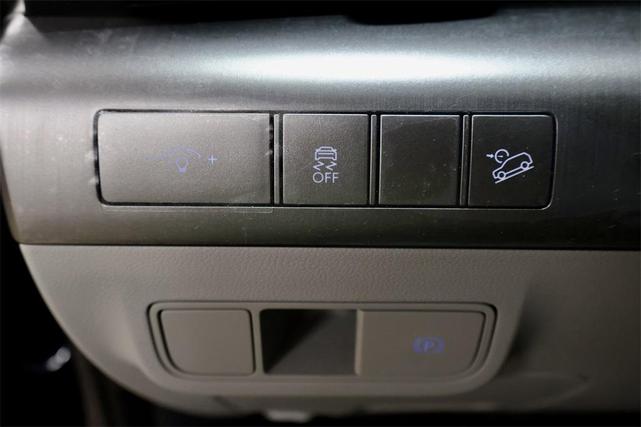 Photo of 2026 Denim Blue Pearl Hyundai KONA