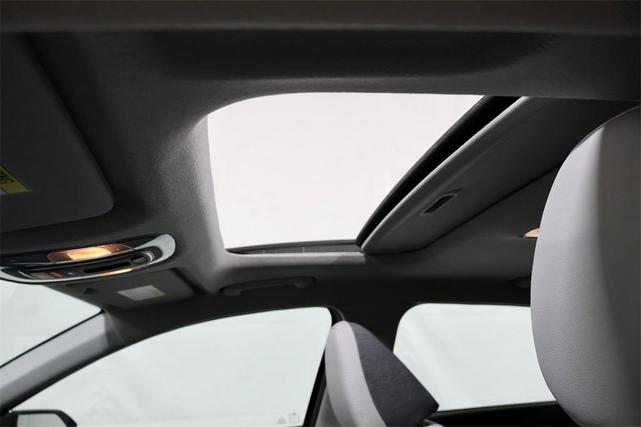 Photo of 2025 Amazon Gray Hyundai ELANTRA HEV