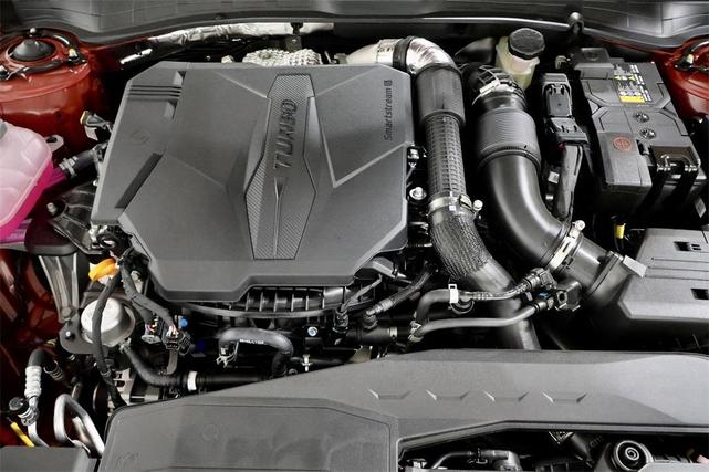 Photo of 2025 Red Hyundai SONATA