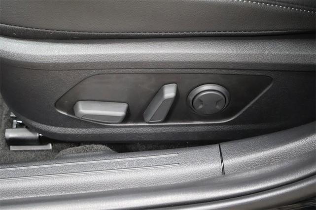 Photo of 2025 Carbon Blue Hyundai SONATA Hybrid