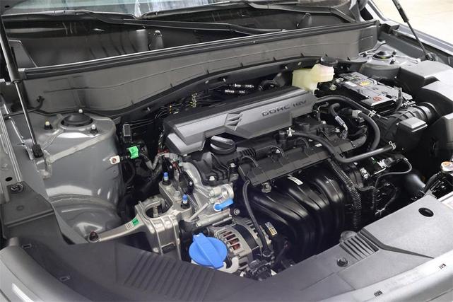 Photo of 2026 Gray Pearl Hyundai KONA