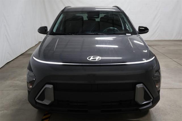 Photo of 2026 Gray Pearl Hyundai KONA