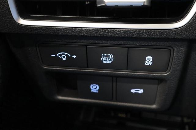 Photo of 2025 Black Hyundai SONATA Hybrid