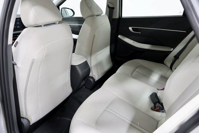 Photo of 2025 Silver Hyundai SONATA