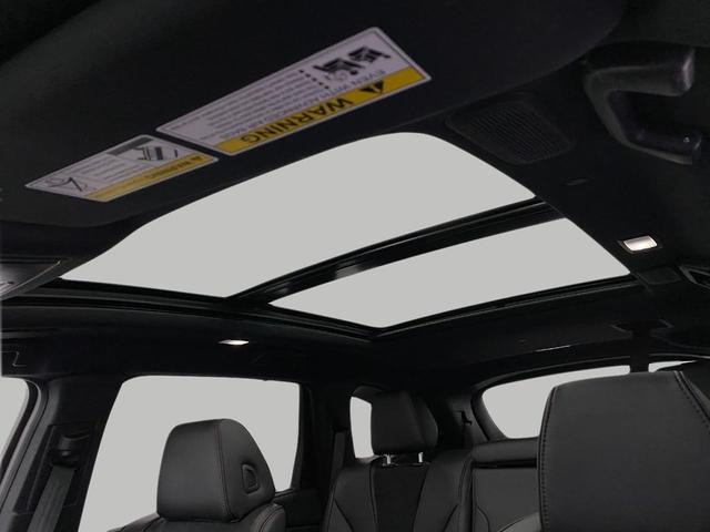 Photo of 2025 Apex Blue Pearl Acura MDX