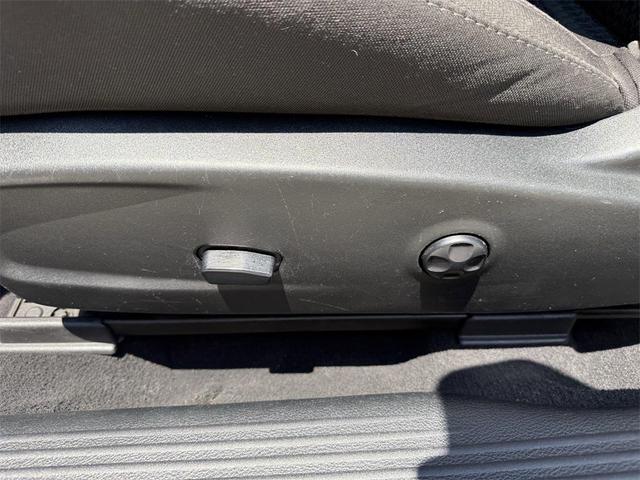 Photo of 2020 White Knuckle Clearcoat Dodge Challenger