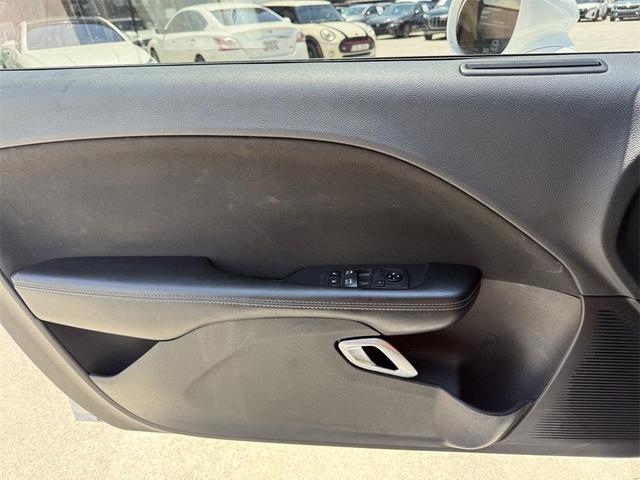 Photo of 2020 White Knuckle Clearcoat Dodge Challenger