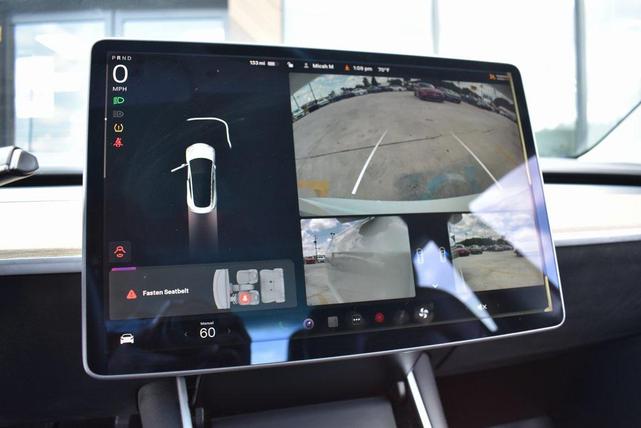 Photo of 2020 Whiteq Tesla Model 3
