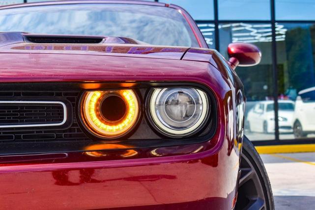 Photo of 2018 Octane Red Pearlcoat Dodge Challenger